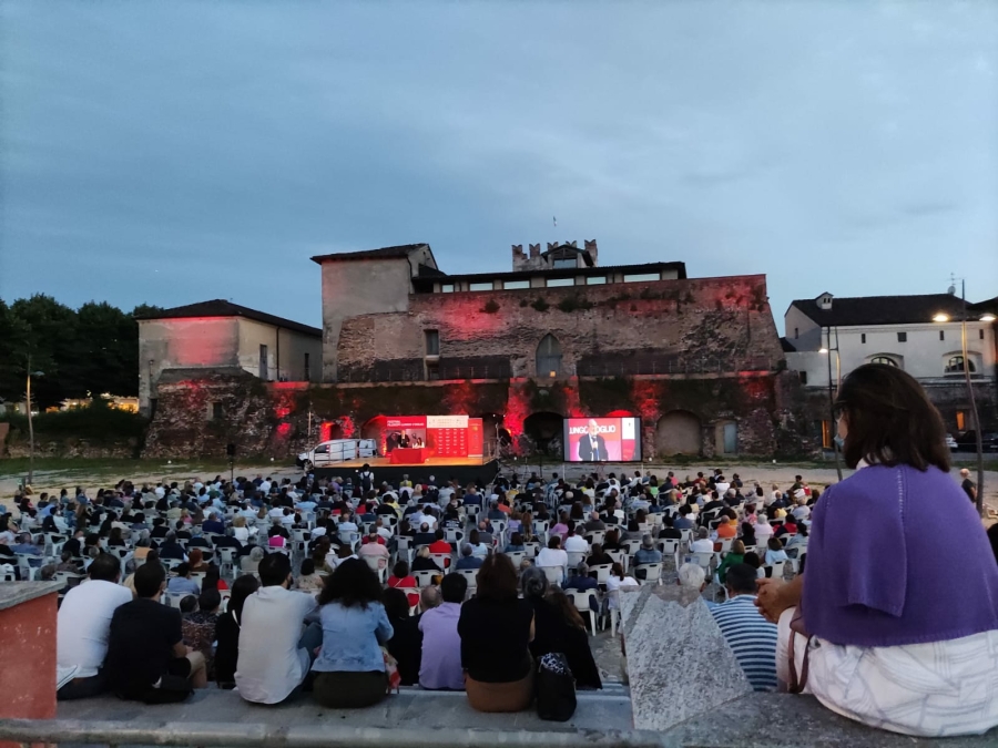 Grazie anche al sostegno di Fondazione Comunità Bresciana e Fondazione Cariplo, inizia il countdown per la nuova edizione del Festival Filosofi lungo l'Oglio