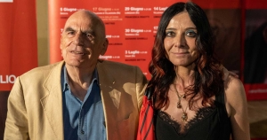 tore Natoli (qui con Francesca Nodari) torna a «Filosofi lungo l&#039;Oglio»