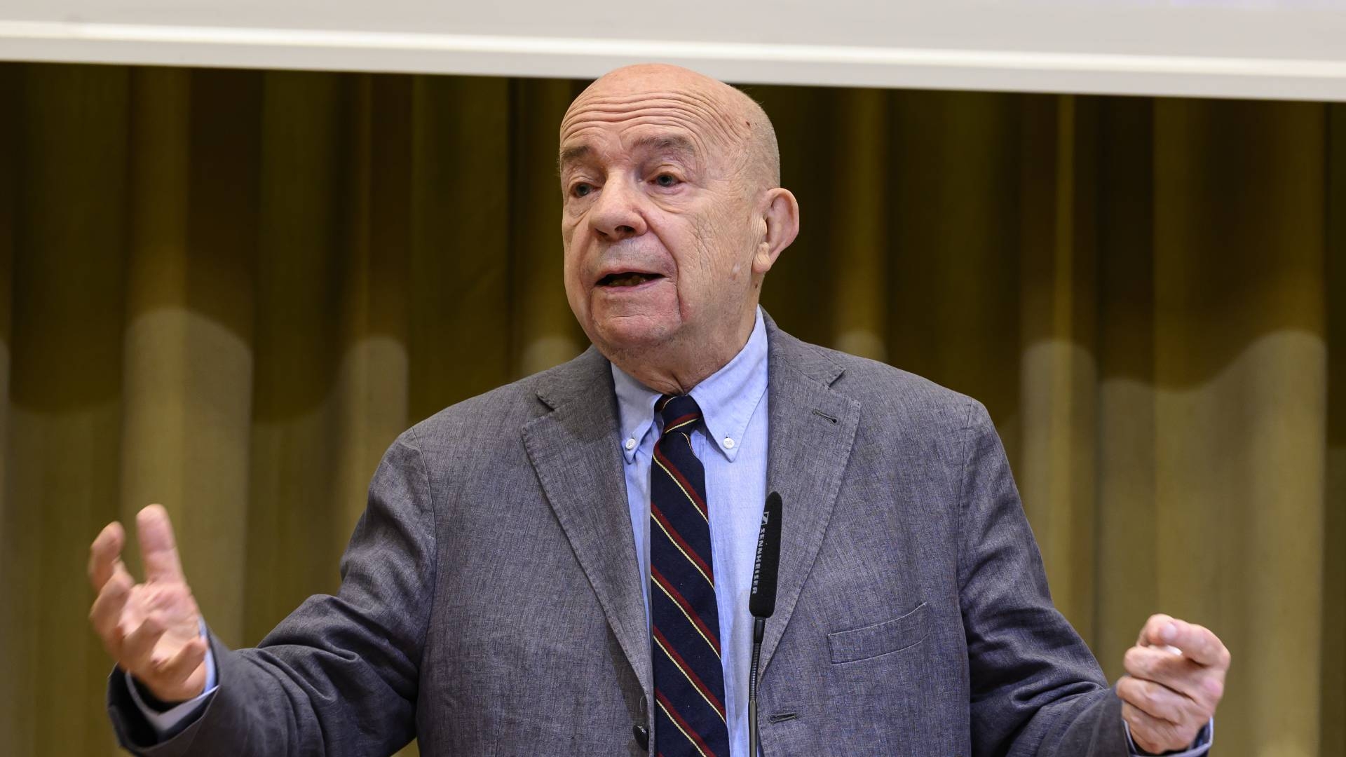 Zagrebelsky a Brescia «Costituzione è impegno»