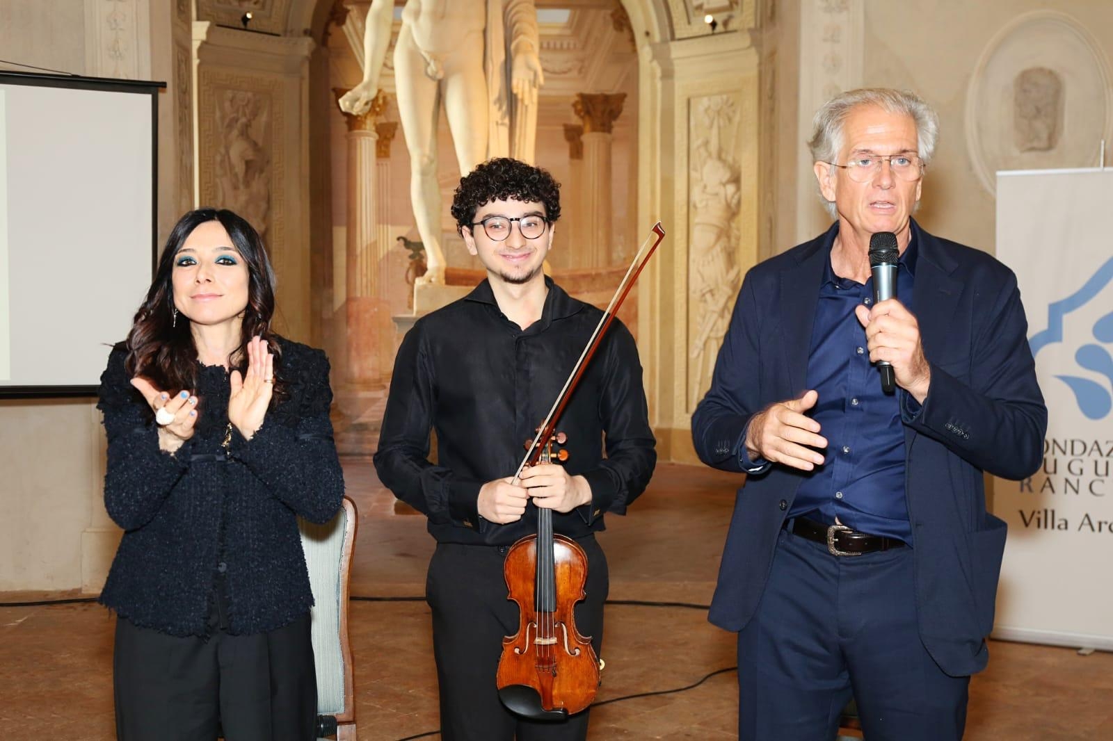 Contro Narciso, tra filosofia, arte e musica
